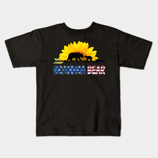 Grandma Bear Flower Flag July Of 4th Kids T-Shirt by heryes store